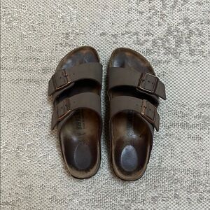 Birkenstock Women’s Brown Arizona Sandals size 37 Mocha color